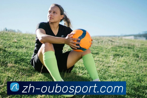 高校足球招生新政策解读与发展趋势分析助力年轻球员成才之路